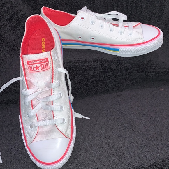 CONVERSE ALL STAR BRAND NEW SIZE 5